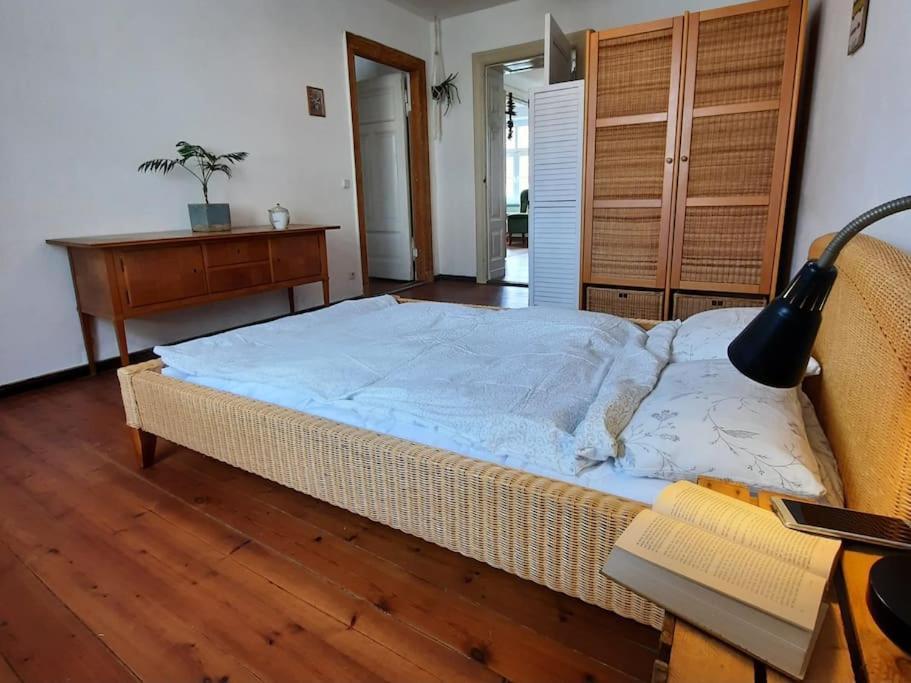 Altbau Charme & Mittendrin شترالسوند المظهر الخارجي الصورة