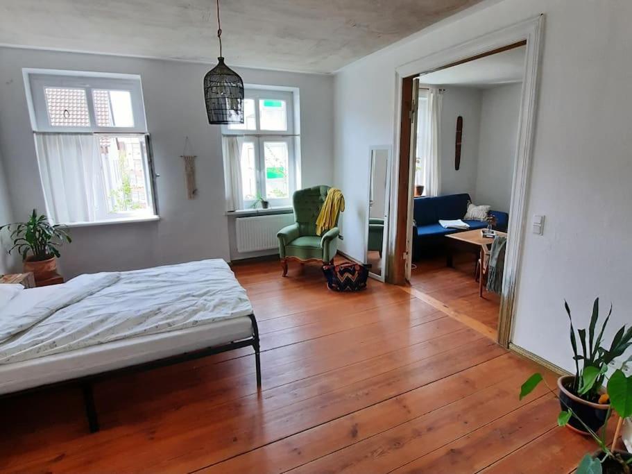 Altbau Charme & Mittendrin شترالسوند المظهر الخارجي الصورة